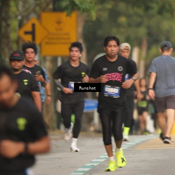 Runner Photo 5625304