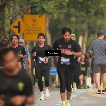 Runner Photo 5625325