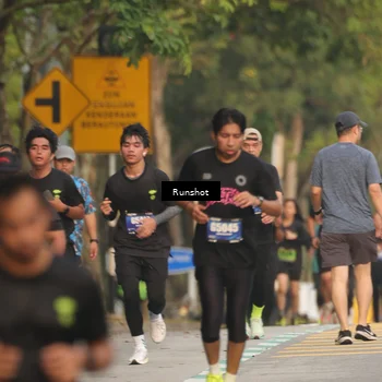 Runner Photo 5625339