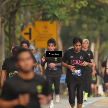 Runner Photo 5625343