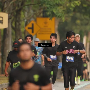 Runner Photo 5625347