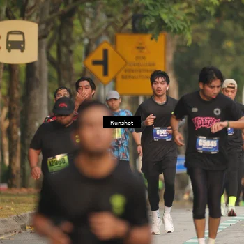 Runner Photo 5625358