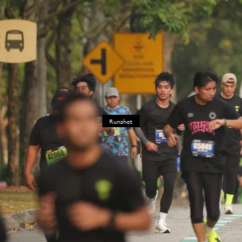 Runner Photo 5625373