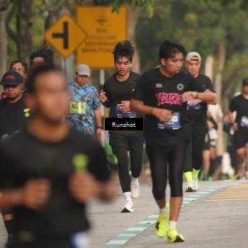Runner Photo 5625375