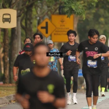 Runner Photo 5625384