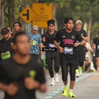 Runner Photo 5625386