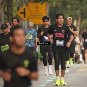 Runner Photo 5625387