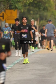 Runner Photo 5625397