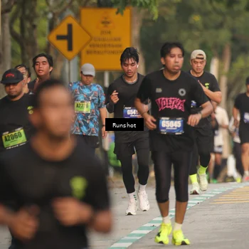 Runner Photo 5625409