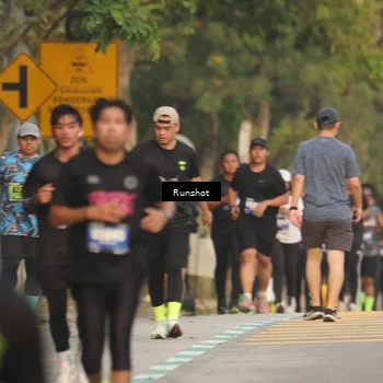 Runner Photo 5625490