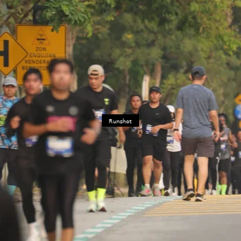 Runner Photo 5625491