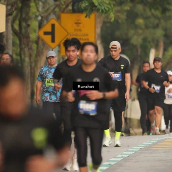 Runner Photo 5625503