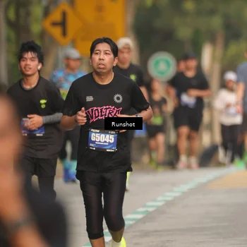 Runner Photo 5625632