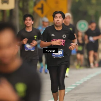 Runner Photo 5625641