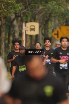 Runner Photo 5625655