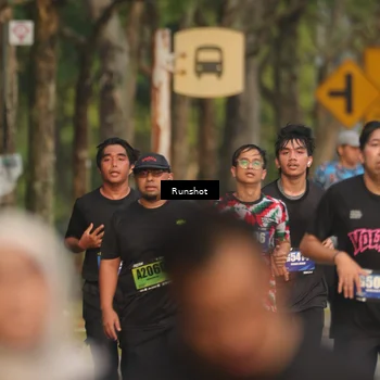 Runner Photo 5625671