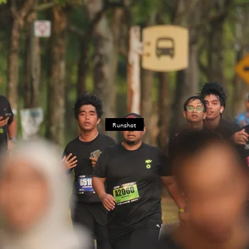 Runner Photo 5625676