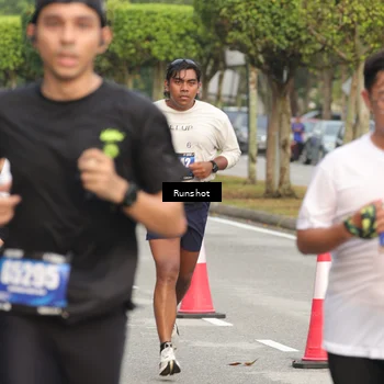 Runner Photo 5625713