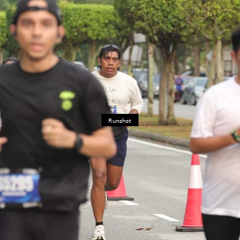 Runner Photo 5625769