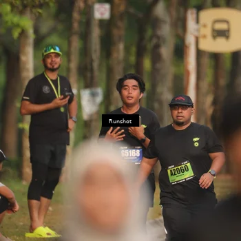 Runner Photo 5625773