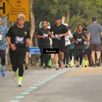 Runner Photo 5625852