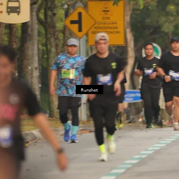 Runner Photo 5625879