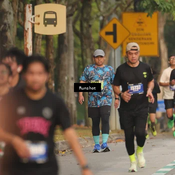 Runner Photo 5625886