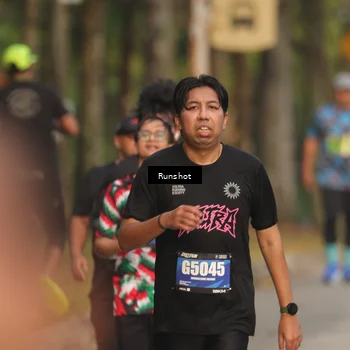 Runner Photo 5625894