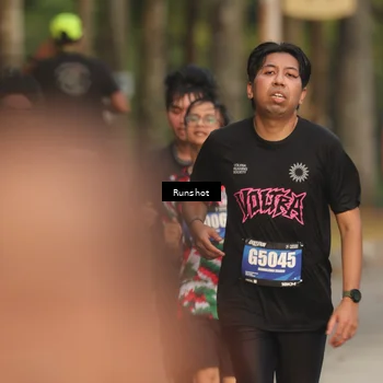 Runner Photo 5625901