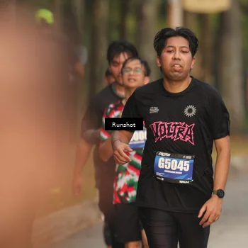 Runner Photo 5625915