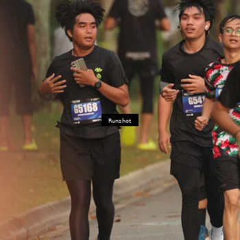 Runner Photo 5625948