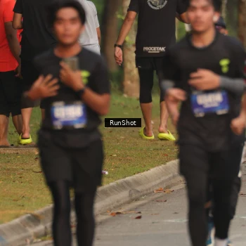 Runner Photo 5625987