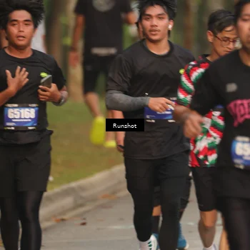 Runner Photo 5625996