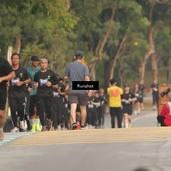 Runner Photo 5626039