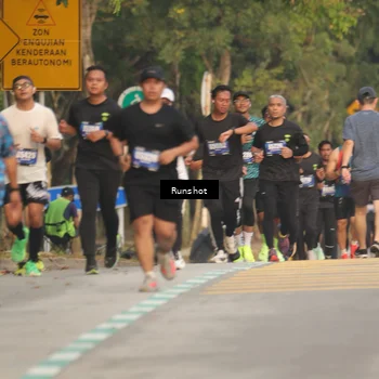 Runner Photo 5626073
