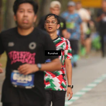 Runner Photo 5626132