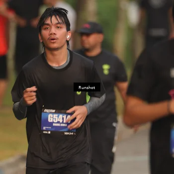 Runner Photo 5626214