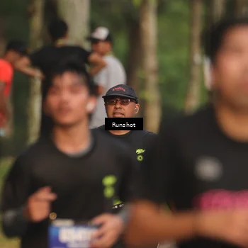 Runner Photo 5626230