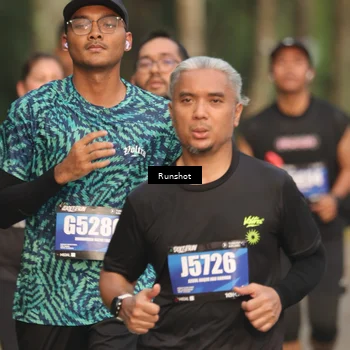 Runner Photo 5626440