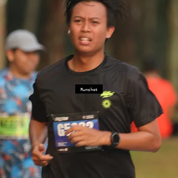 Runner Photo 5626459