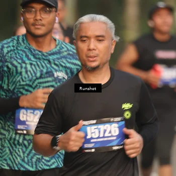 Runner Photo 5626512