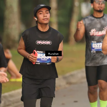 Runner Photo 5626555
