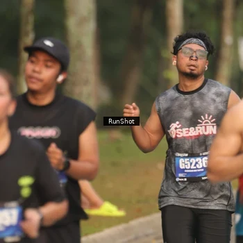 Runner Photo 5626610