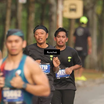 Runner Photo 5626654