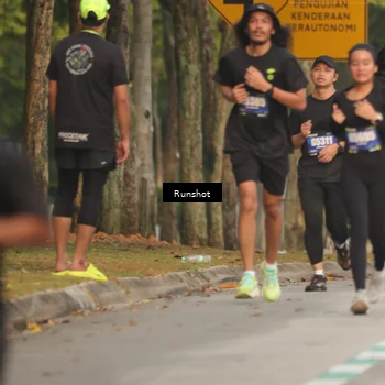 Runner Photo 5626709