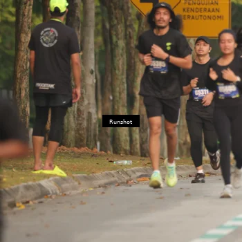 Runner Photo 5626712