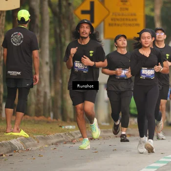 Runner Photo 5626742