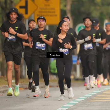 Runner Photo 5626791