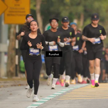 Runner Photo 5626842