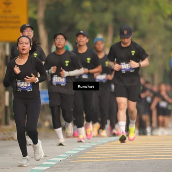 Runner Photo 5626854